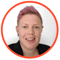 Amy Seyer Headshot